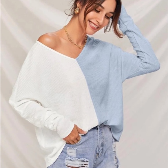 V Neck Two Tone Ribbed Top - Picture 5 of 5